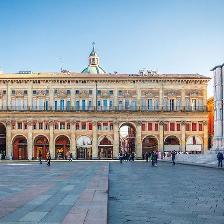 Urbanicooh Guidozagni - Piazza Maggiore View بولونيا المظهر الخارجي الصورة