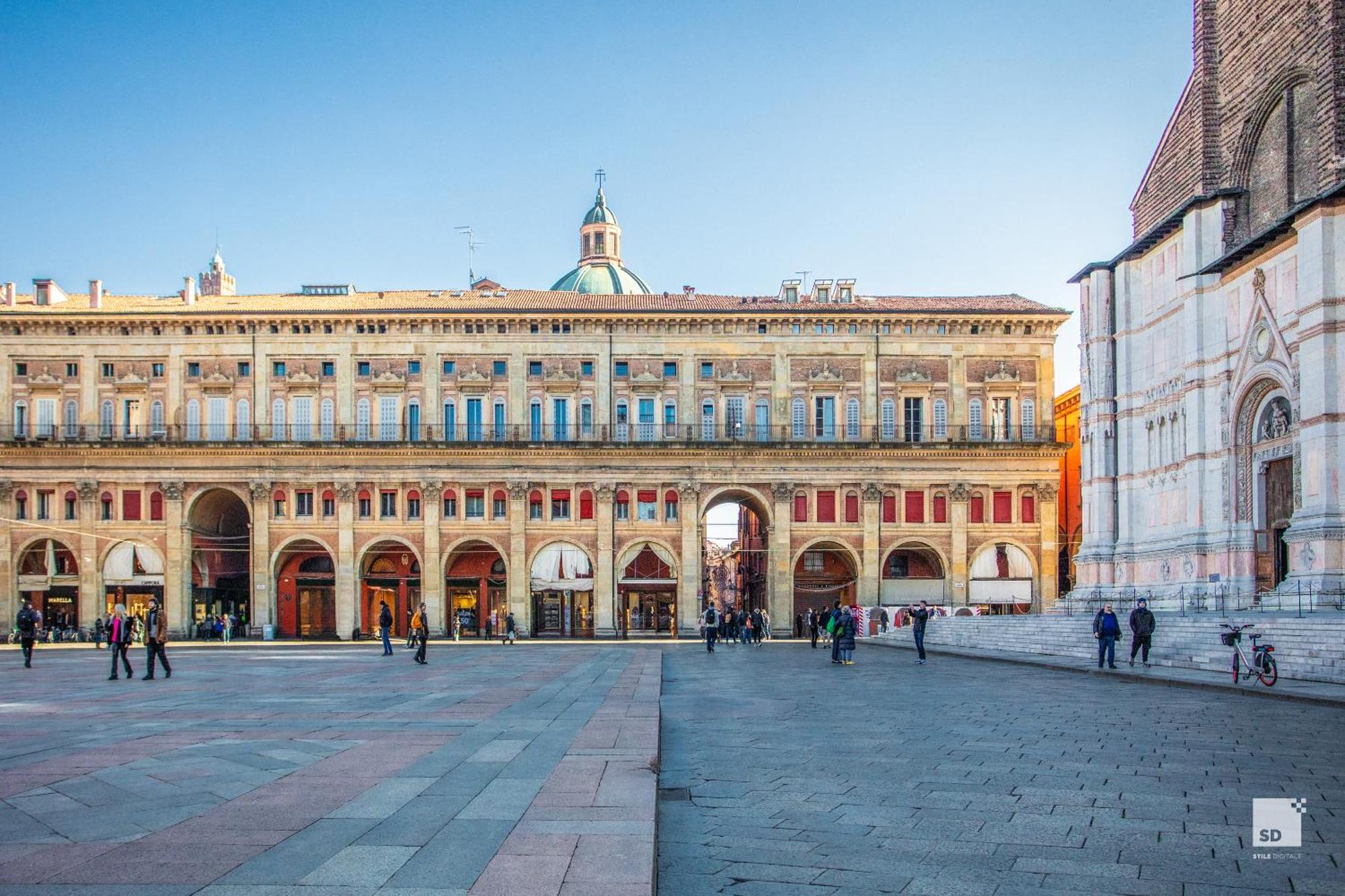 Urbanicooh Guidozagni - Piazza Maggiore View بولونيا المظهر الخارجي الصورة